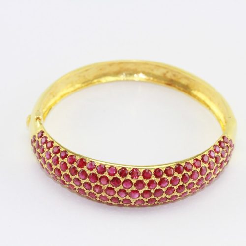 กำไลทองคำพลอยแดง