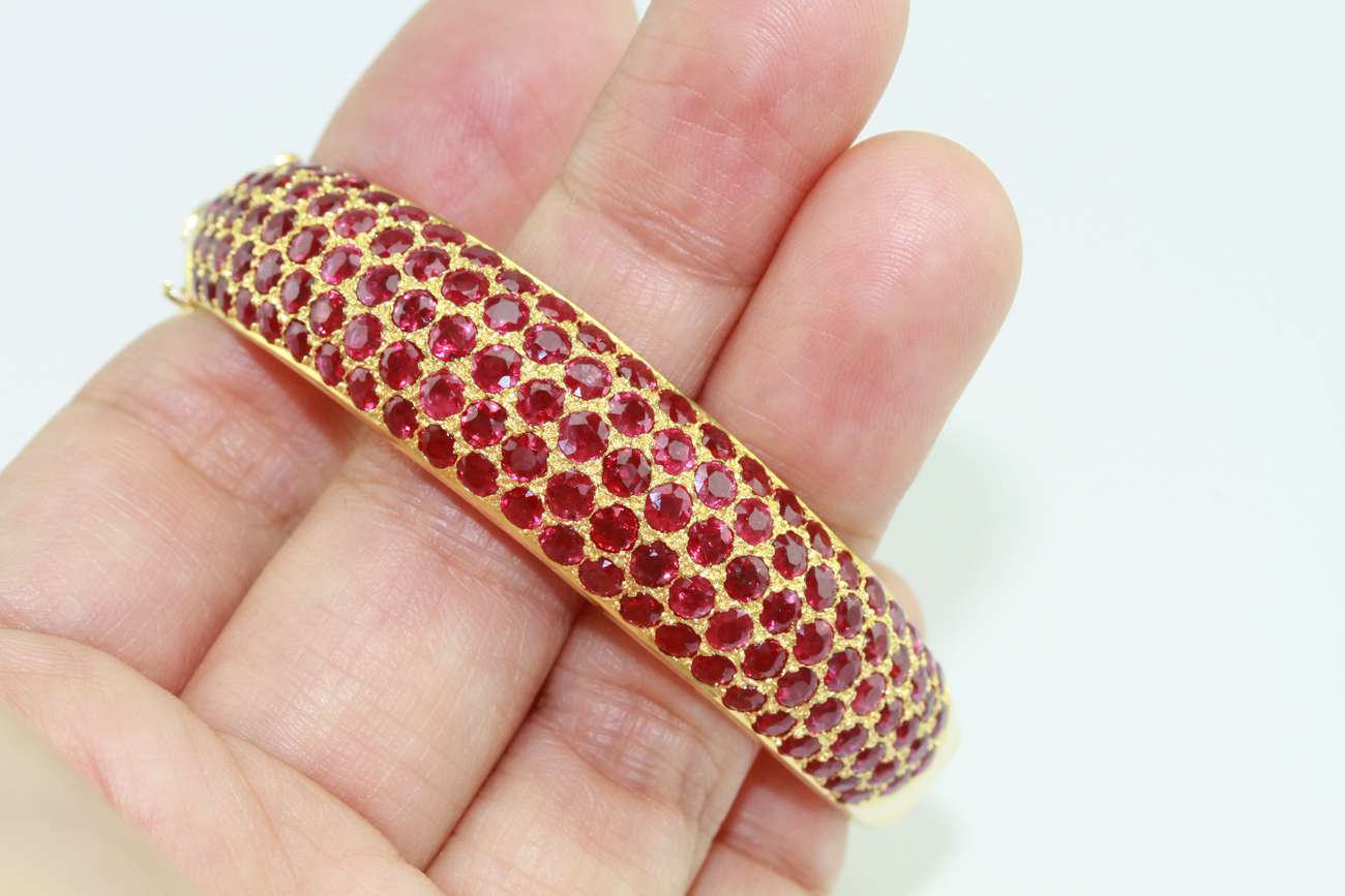 กำไลทองคำพลอยแดง-11