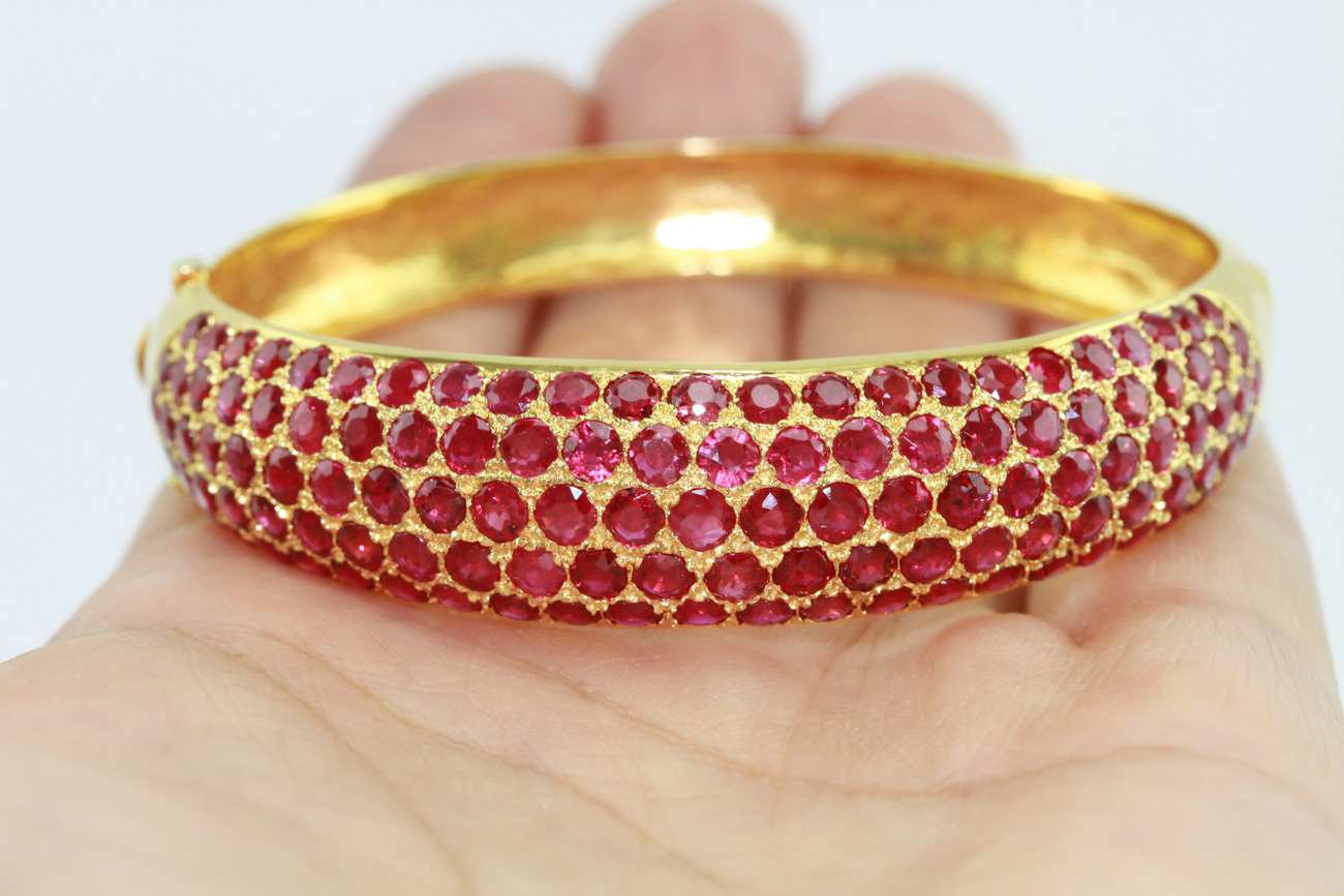 กำไลทองคำพลอยแดง-12