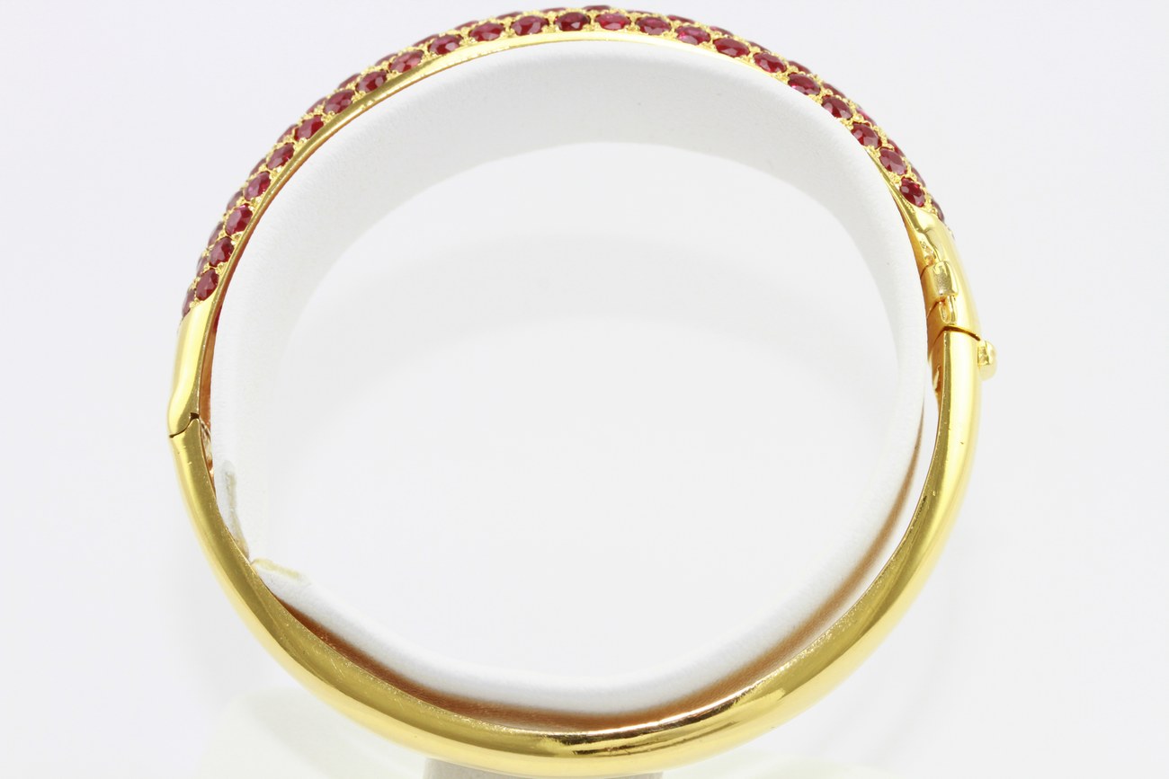 กำไลทองคำพลอยแดง-5