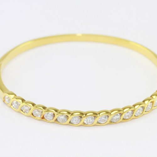 กำไลเพชรตาม้า