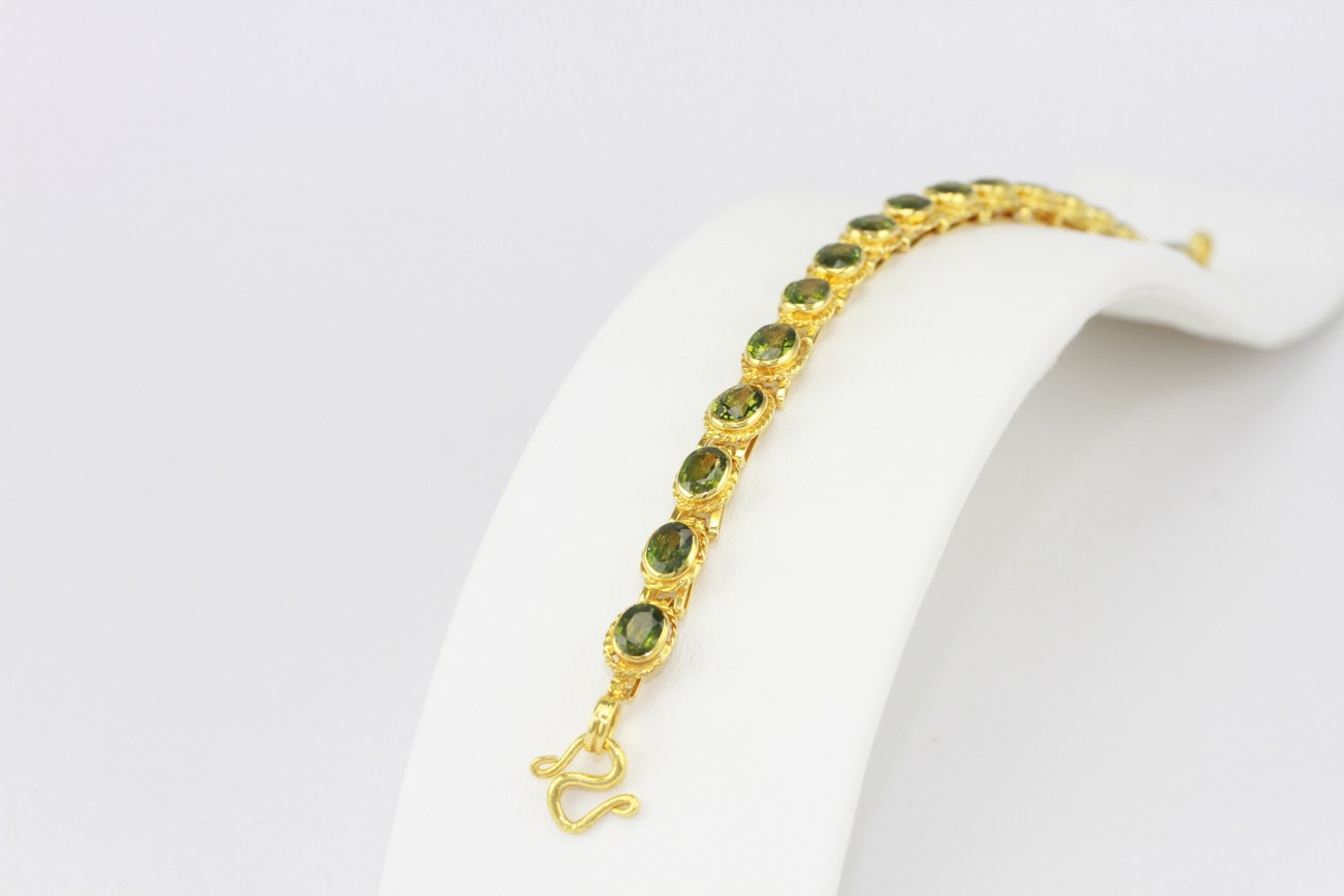 สร้อยข้อมือพลอยเขียว-2