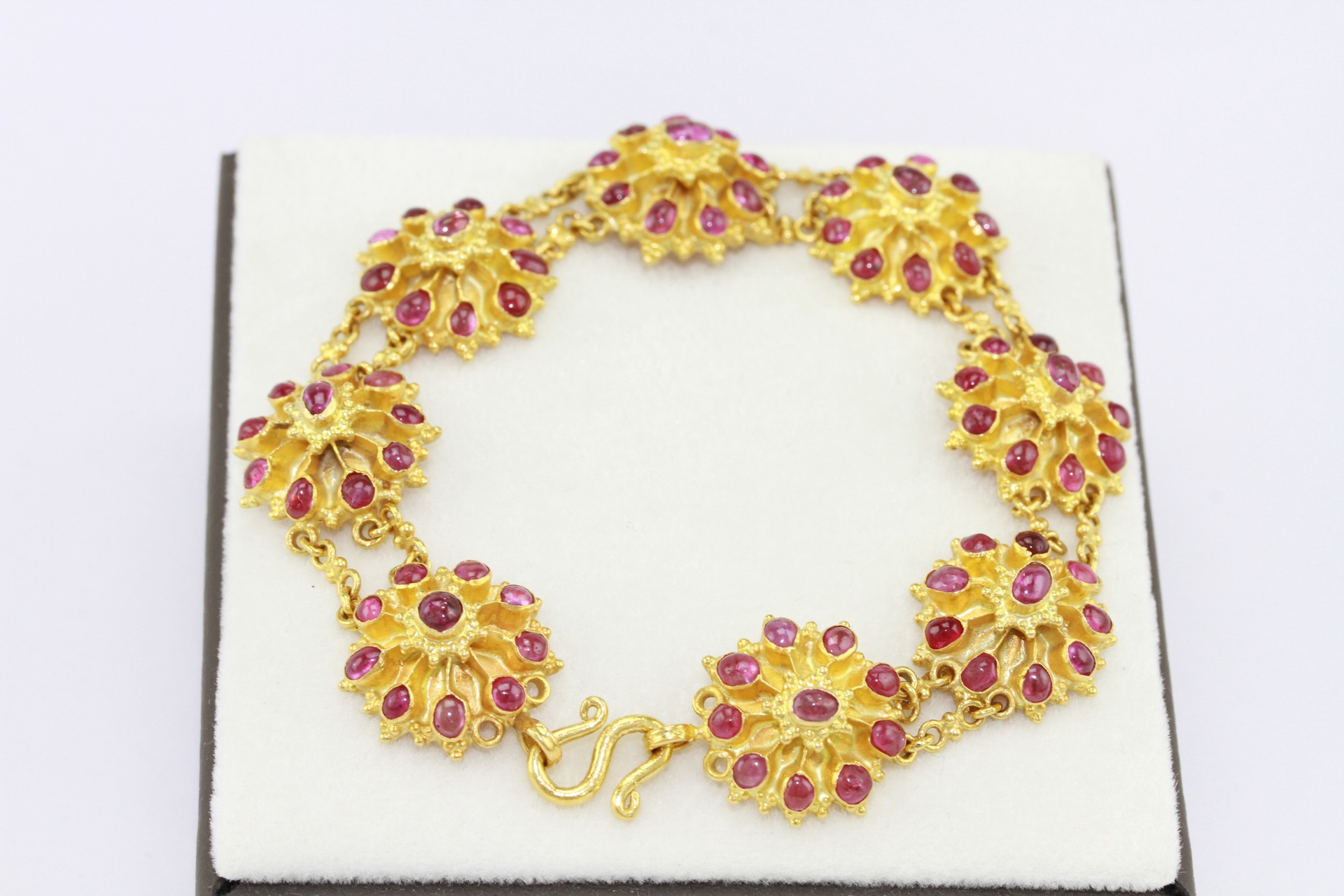 สร้อยข้อมือพลอยแดง-3