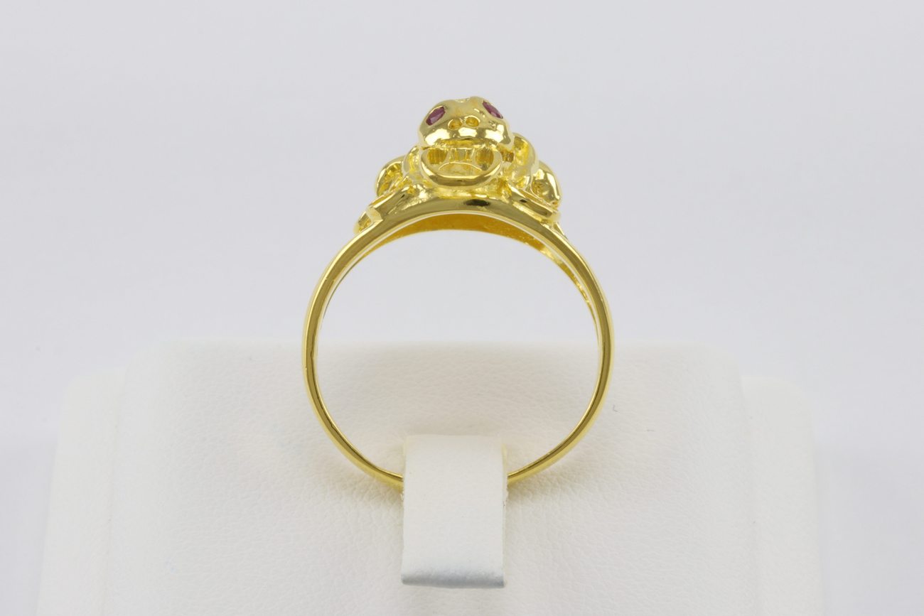 แหวนกบคาบเหรียญทองคำ-3