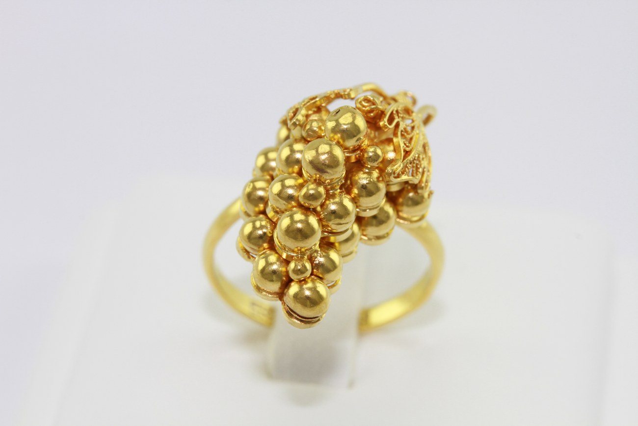 แหวนพวงองุ่นทองคำ-4