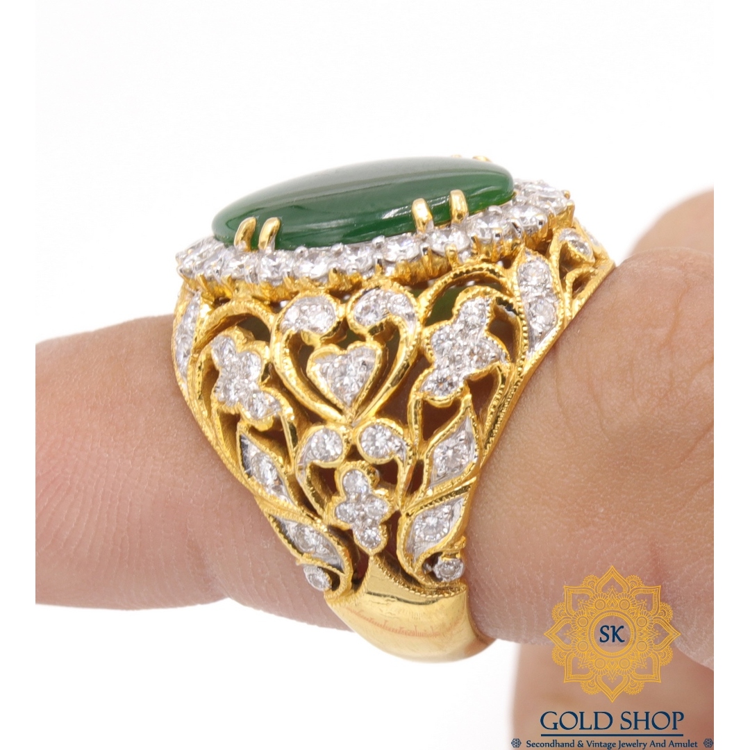 แหวนหยกล้อมเพชรฉลุลาย-13