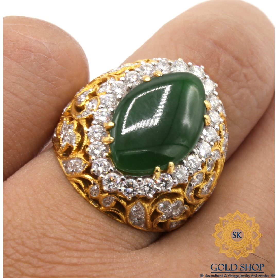 แหวนหยกล้อมเพชรฉลุลาย-8