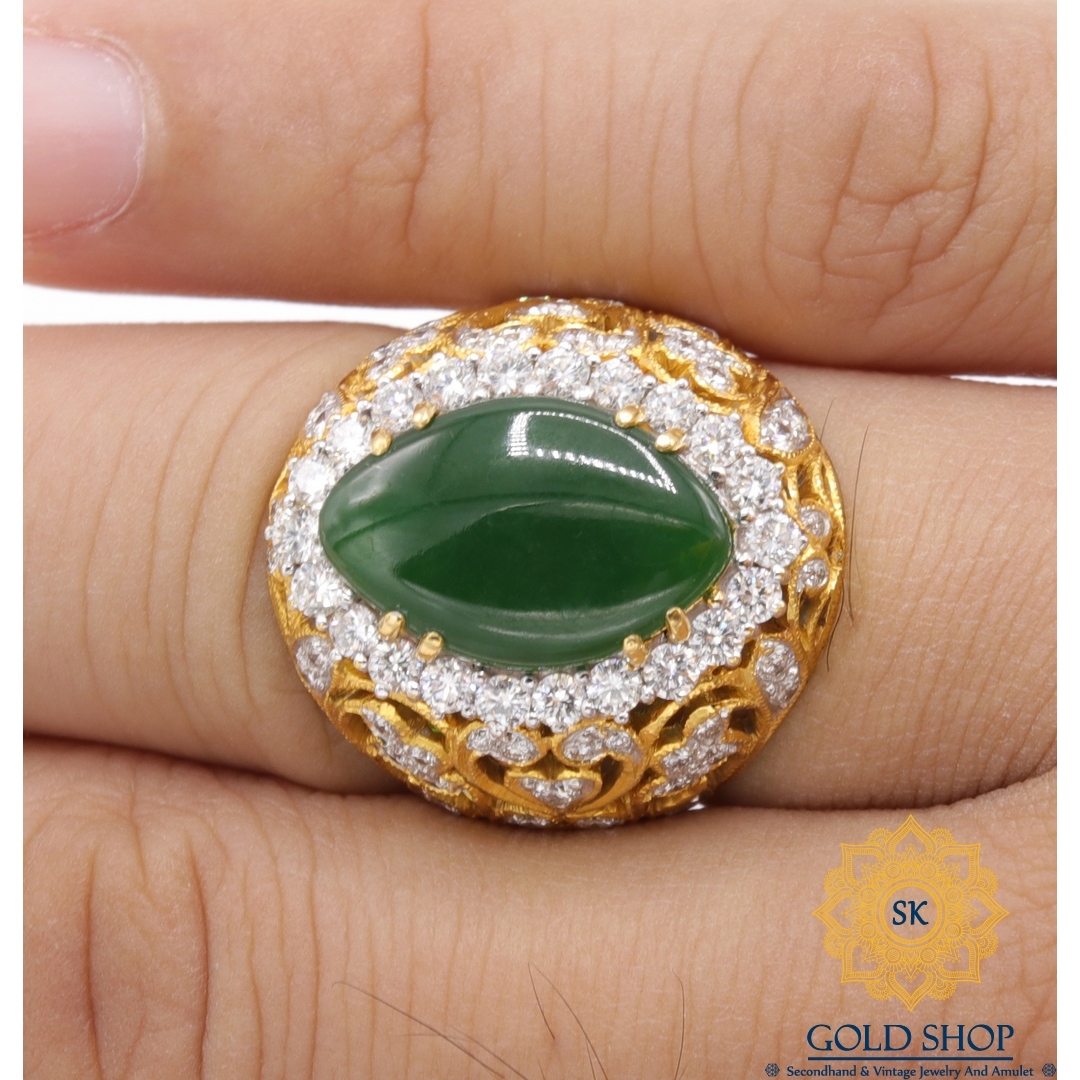 แหวนหยกล้อมเพชรฉลุลาย-9