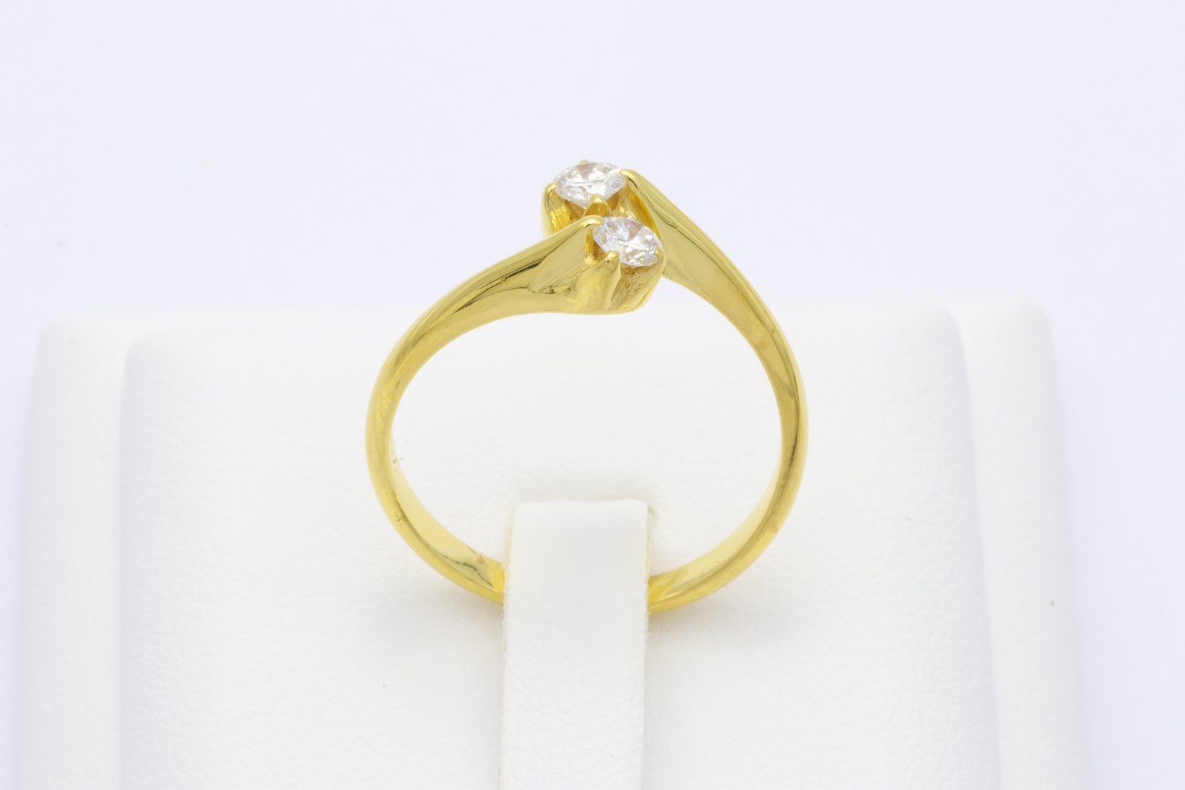 แหวนเพชรสองเม็ด-4