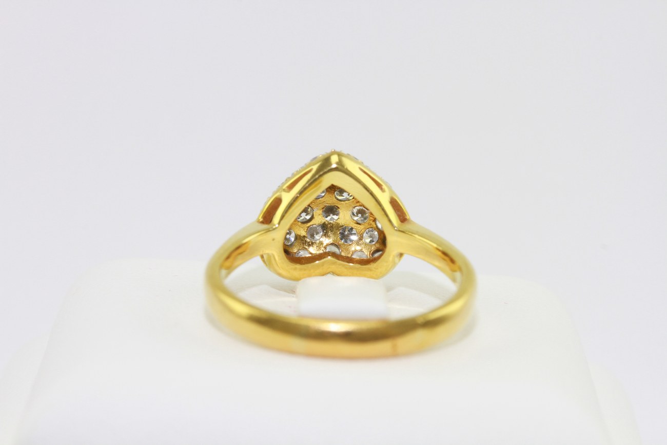 แหวนเพชรหัวใจฝังจิกไข่ปลา-4