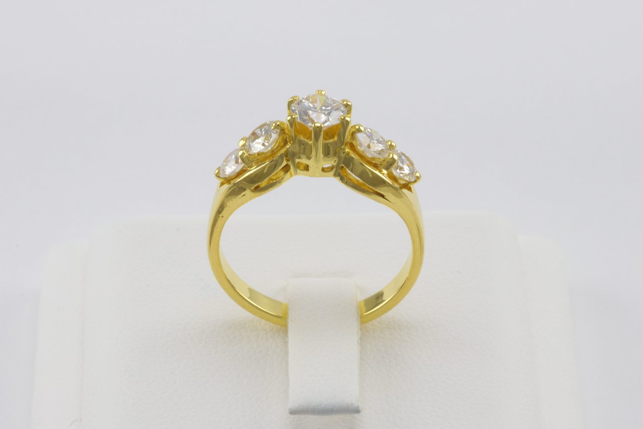 แหวนเพชรห้าเม็ด-4