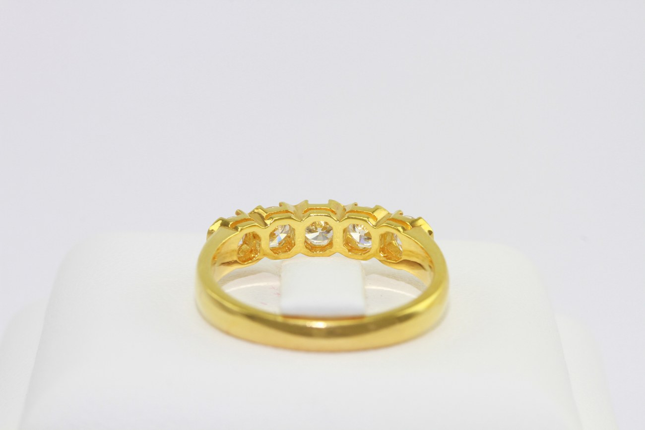 แหวนเพชรแถวห้าเม็ดรังผึ้ง-5